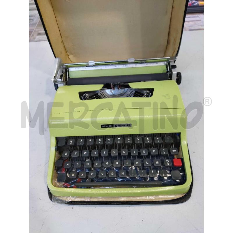 MACCHINA DA SCROIVERE OLIVETTI LETTERA 32 VERDE | Mercatino dell'Usato Settimo torinese 1