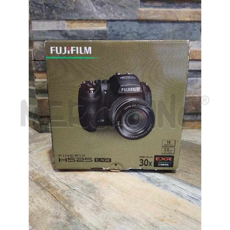 MACCHINA FOTOGRAFICA FUJIFILM FINEPIX HS25 EXP CON CUSTODIA  | Mercatino dell'Usato Settimo torinese 2