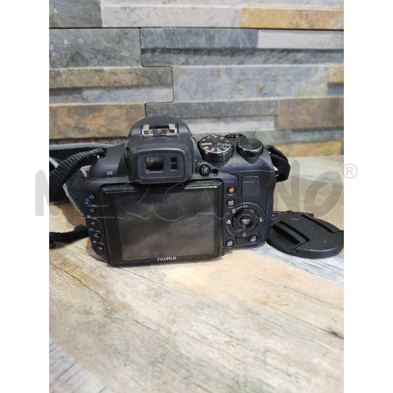 MACCHINA FOTOGRAFICA FUJIFILM FINEPIX HS25 EXP CON CUSTODIA  | Mercatino dell'Usato Settimo torinese 4