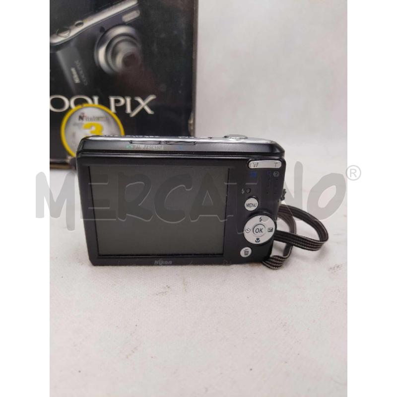 MACCHINA FOTOGRAFICA NIKON COOLPIX L20 CON SCATOLA | Mercatino dell'Usato Settimo torinese 3