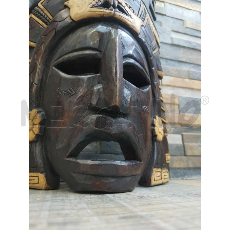 MASCHERA LEGNO SCURO E BEAGE | Mercatino dell'Usato Settimo torinese 3
