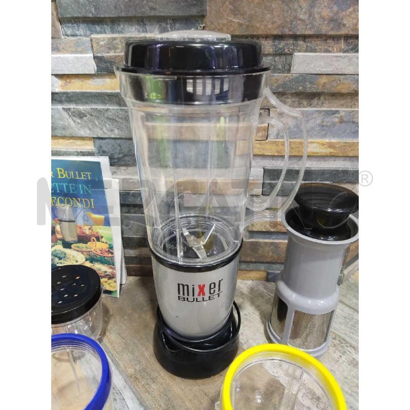 MIXER BULLET TRITATUTTO TRITA VERDURE CON CONTENITORI | Mercatino dell'Usato Settimo torinese 2