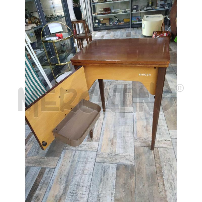 MOBILETTO PER MACCHINA DA CUCIRE SINGER IN LEGNO | Mercatino dell'Usato Settimo torinese 2