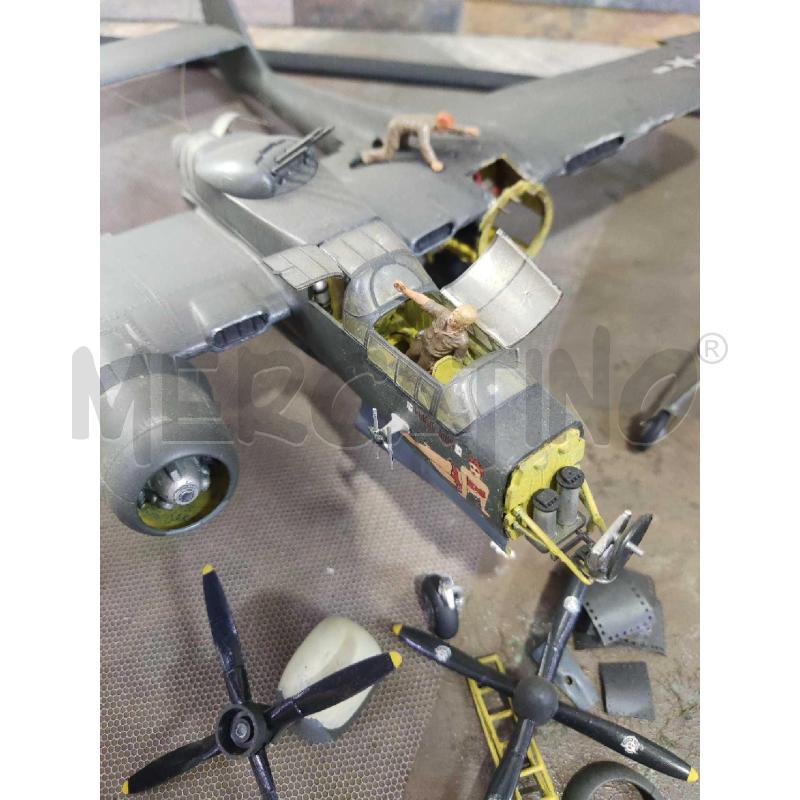 MODELLINO AEROPLANO MILITARE CON ELICHE | Mercatino dell'Usato Settimo torinese 2