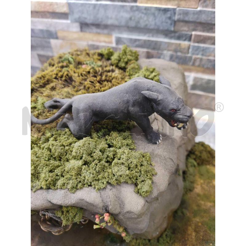 MODELLINO DIORAMA GUERRIERA CON CAVALLO E ANIMALE | Mercatino dell'Usato Settimo torinese 4