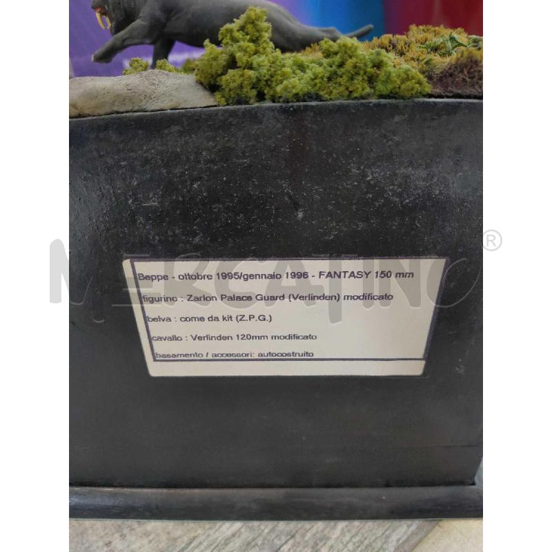 MODELLINO DIORAMA GUERRIERA CON CAVALLO E ANIMALE | Mercatino dell'Usato Settimo torinese 5