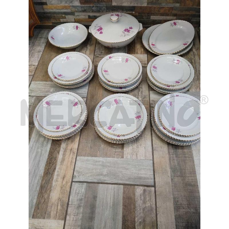 PIATTI PZ. 36 SERVIZIO GALVANI FIORI ROSA BORDO ORO  | Mercatino dell'Usato Settimo torinese 1