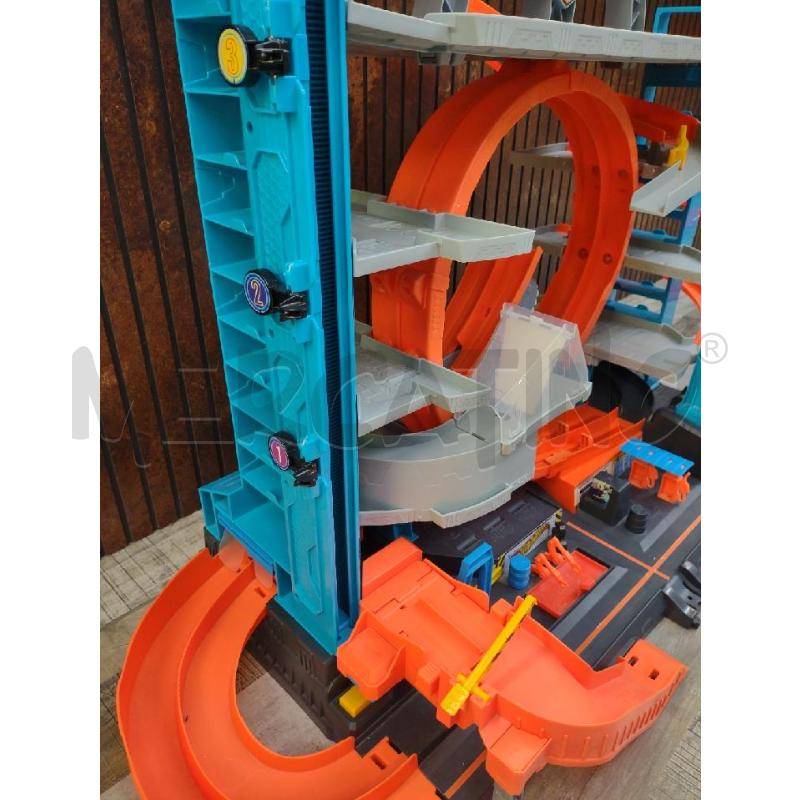 PISTA HOTWHEELS ULTIMATE GARAGE SQUALO | Mercatino dell'Usato Settimo torinese 3