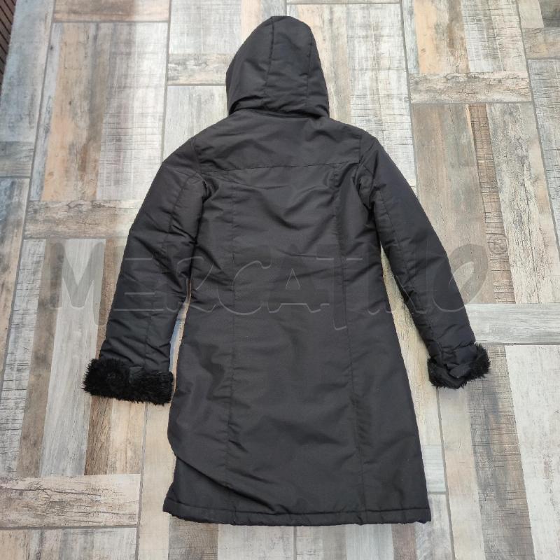 PIUMINO DONNA WOOLRICH NERO CAPPUCCIO PELO | Mercatino dell'Usato Settimo torinese 2