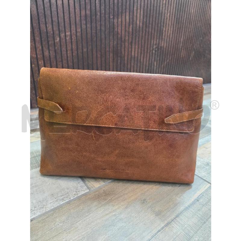 POCHETTE A MANO EMPORIO ARMANI PELLE CAMMELLO | Mercatino dell'Usato Settimo torinese 1