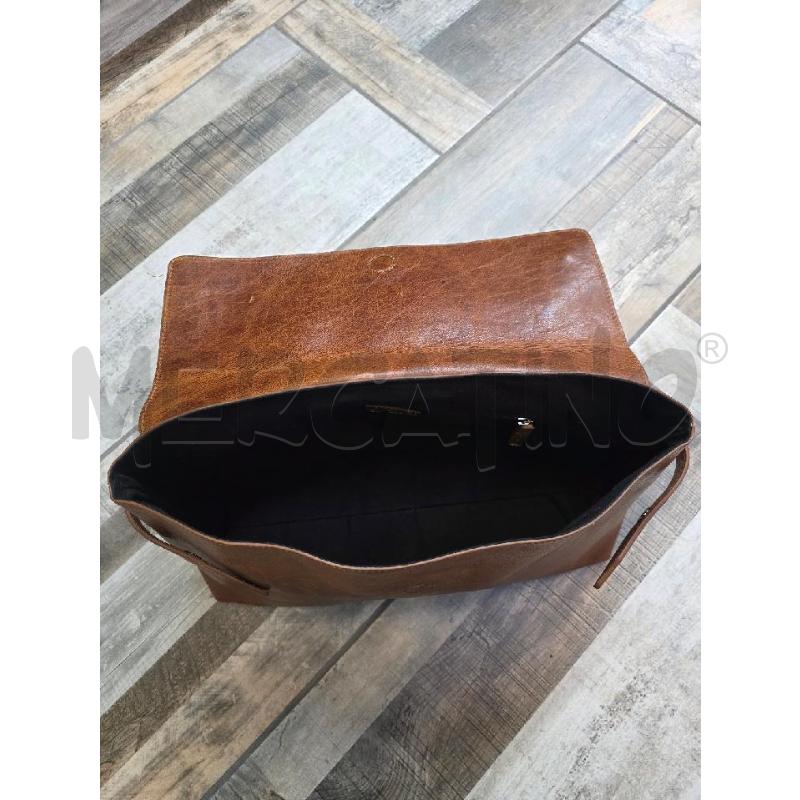 POCHETTE A MANO EMPORIO ARMANI PELLE CAMMELLO | Mercatino dell'Usato Settimo torinese 5