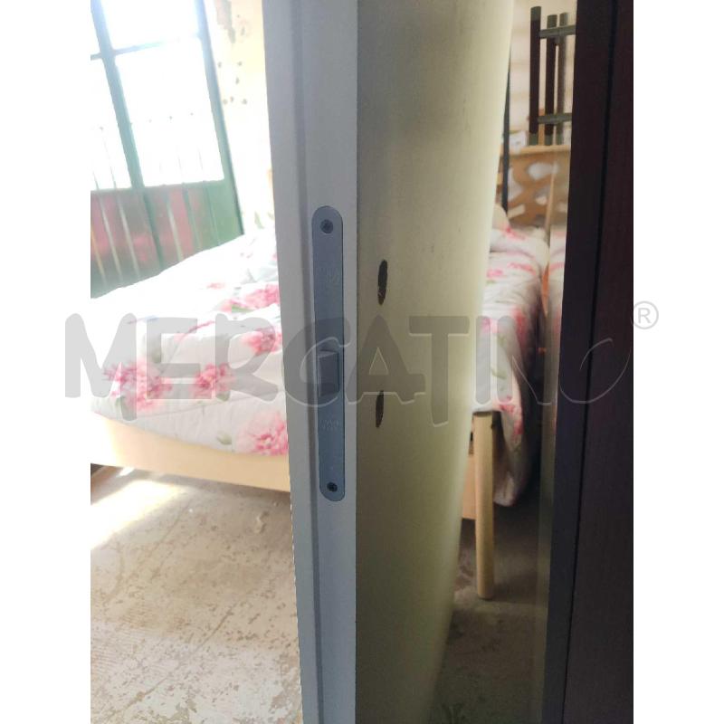 PORTA BIANCA CON BATTENTE | Mercatino dell'Usato Settimo torinese 2