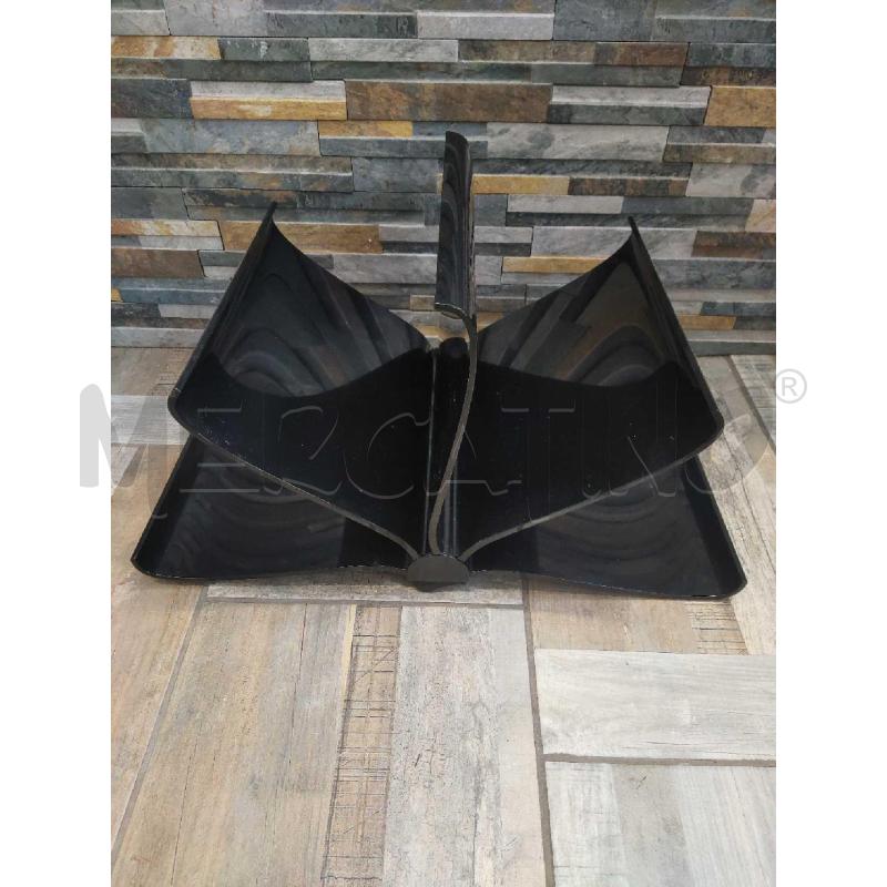 PORTA RIVISTE NERO KARTELL | Mercatino dell'Usato Settimo torinese 1
