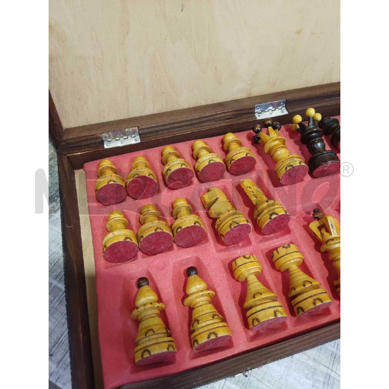 SCACCHIERA LEGNO ETNICA CON PEDINE | Mercatino dell'Usato Settimo torinese 3