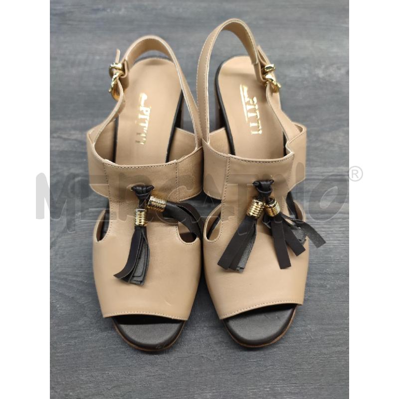 SCARPE DONNA PITTI CUOIO MARRONCINE TACCHETTO | Mercatino dell'Usato Settimo torinese 2