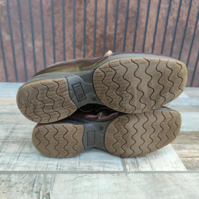 SCARPE DONNA PRIMA CLASSE MARRONE LOGO STRASS | Mercatino dell'Usato Settimo torinese 4