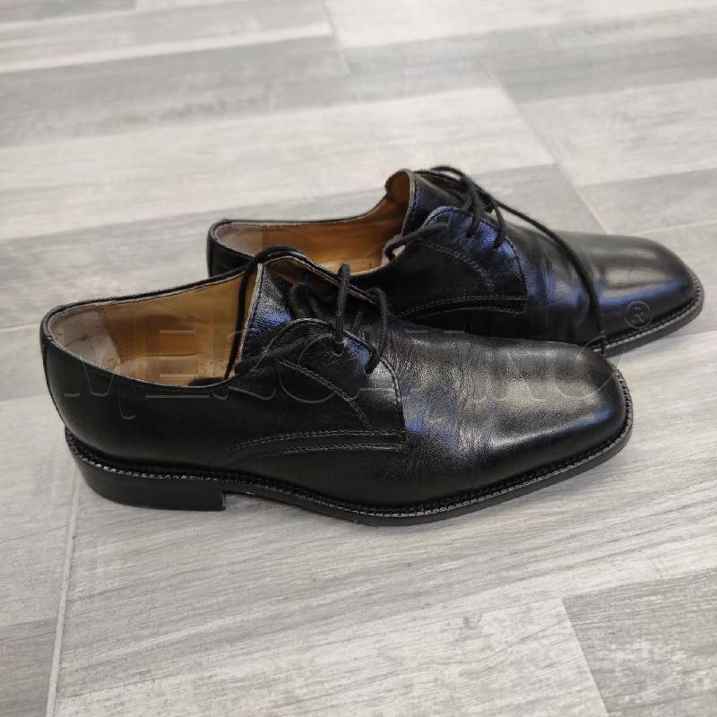 SCARPE UOMO PIER ONE CUOIO NERE LACCI  | Mercatino dell'Usato Settimo torinese 1