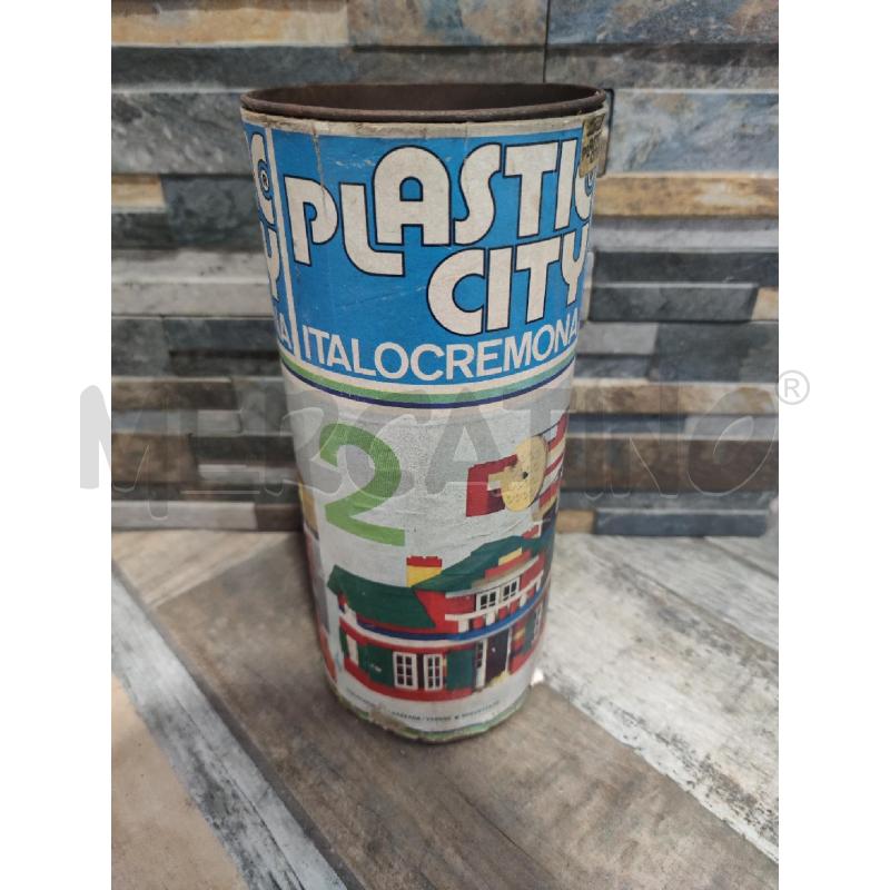 SCATOLA LATTA PLASTIC CITY ITALO CREMONA | Mercatino dell'Usato Settimo torinese 3