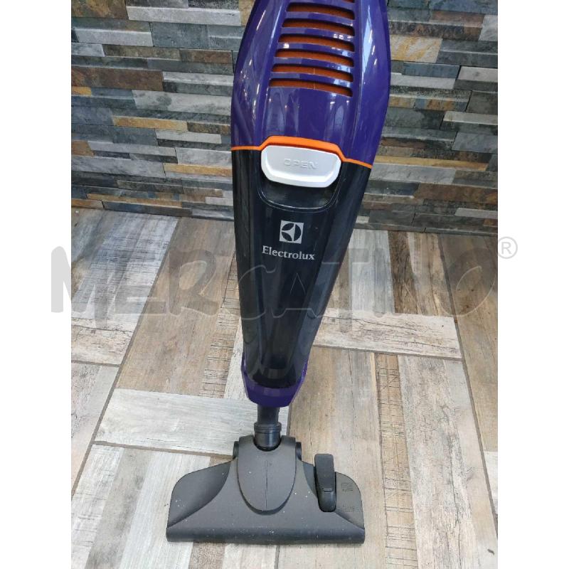 SCOPETTA ELECTROLUX VIOLA | Mercatino dell'Usato Settimo torinese 2