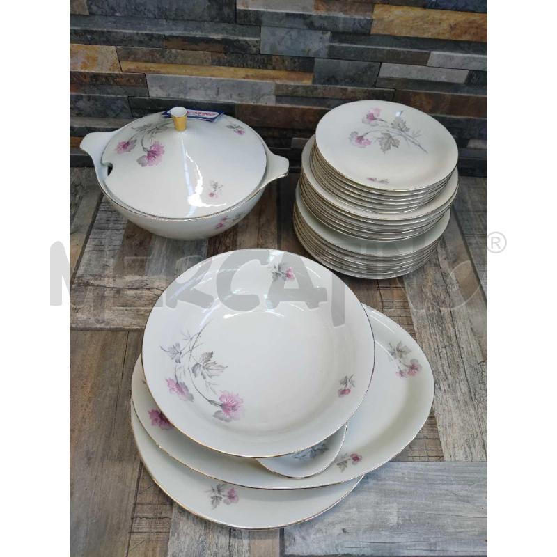 SERVIZIO PIATTI BAVARIA JOHANN DA 6 COMPLETO | Mercatino dell'Usato Settimo torinese 1