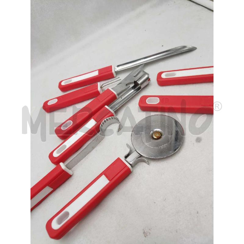 SET CUCINA MANICO ROSSO  | Mercatino dell'Usato Settimo torinese 2