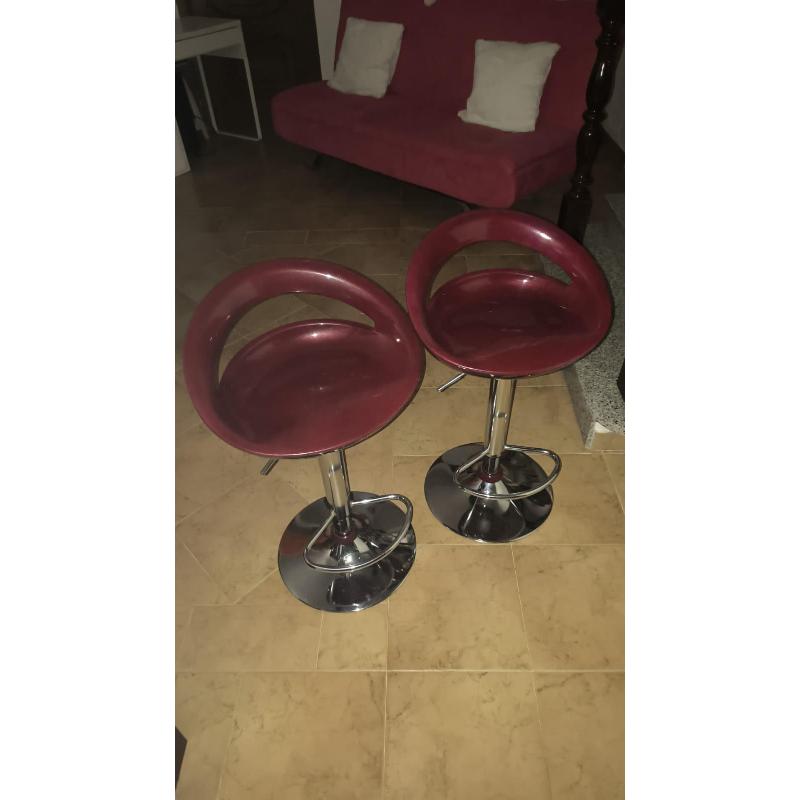SGABELLO ROSSO REGOLABILE DESIGN  | Mercatino dell'Usato Settimo torinese 1