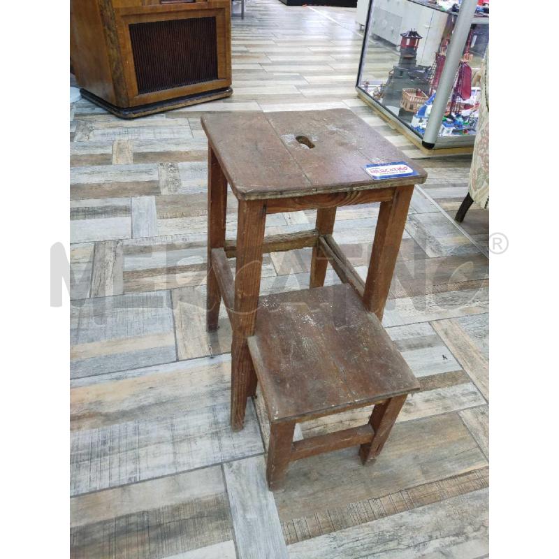 SGABELLO SCALETTA LEGNO ARTIGIANALE  | Mercatino dell'Usato Settimo torinese 2