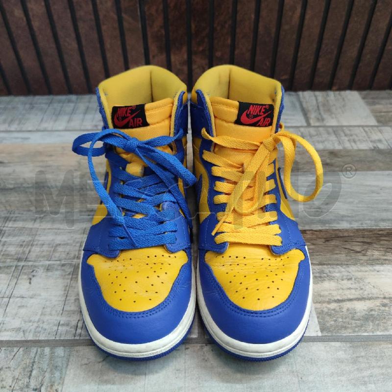 SNEAKERS AIR JORDAN 1 RETRO HIGH GIALLE BLU | Mercatino dell'Usato Settimo torinese 1