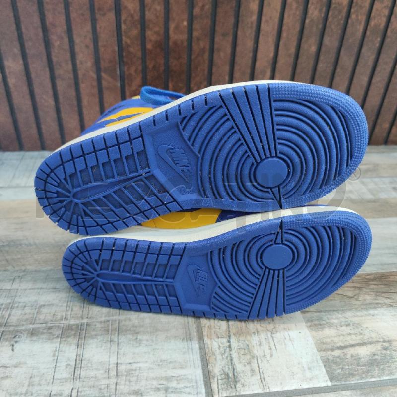 SNEAKERS AIR JORDAN 1 RETRO HIGH GIALLE BLU | Mercatino dell'Usato Settimo torinese 4