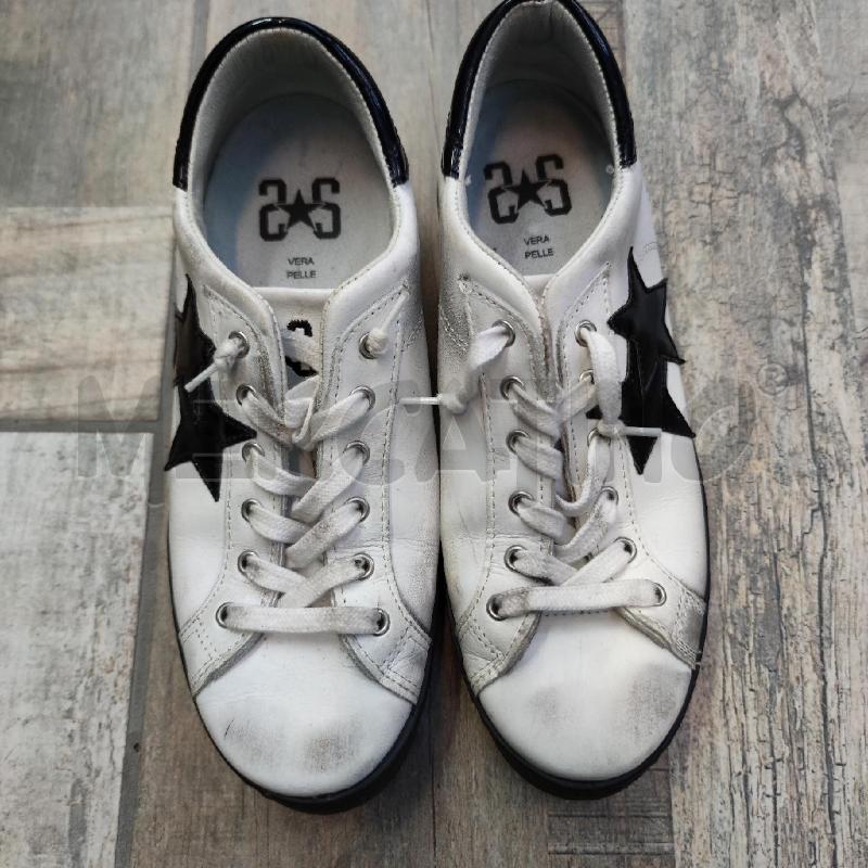 SNEAKERS DONNA 2 STAR BIANCHE NERE PELLE  | Mercatino dell'Usato Settimo torinese 2