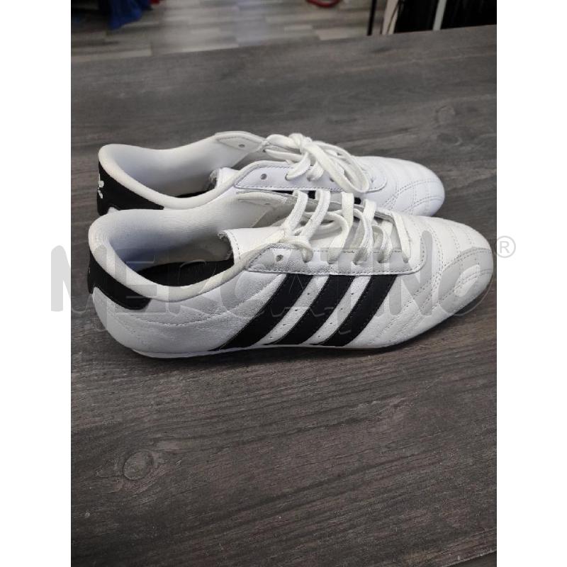 SNEAKERS DONNA ADIDAS TAEKWONDO BIANCHE BANDE NERE | Mercatino dell'Usato Settimo torinese 2
