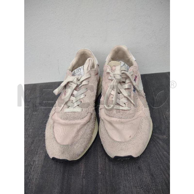 SNEAKERS DONNA AUTRY ROSA CIPRIA REELWIND LOW WOM | Mercatino dell'Usato Settimo torinese 2