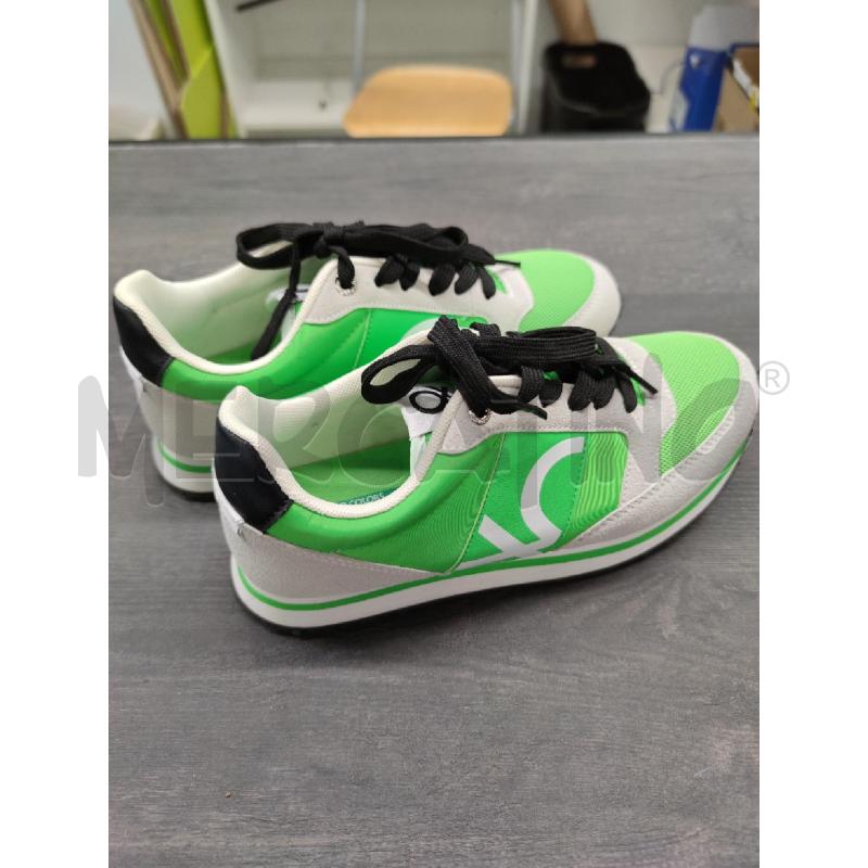 SNEAKERS DONNA BENETTON NUOVE VERDE FLUO GRIGIE | Mercatino dell'Usato Settimo torinese 1