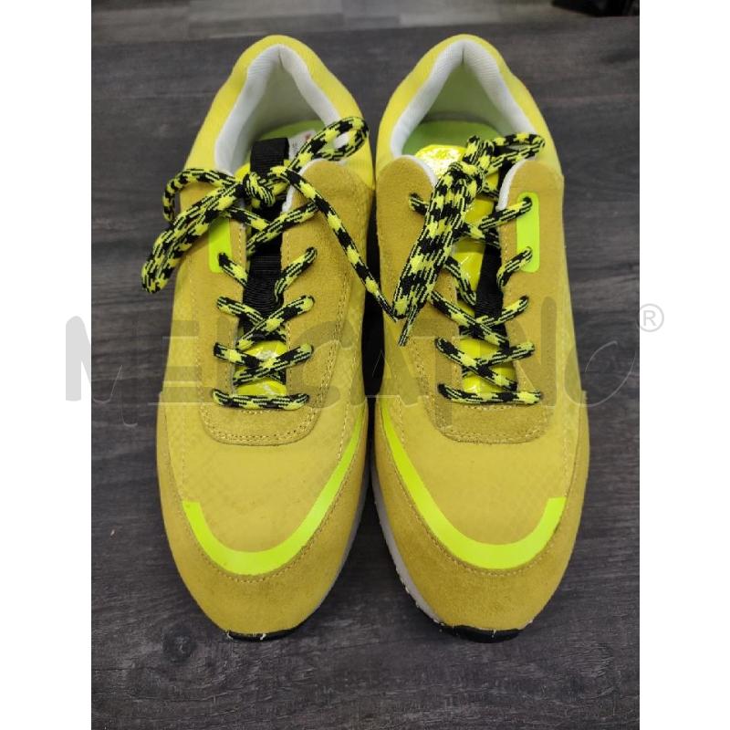 SNEAKERS DONNA DESIGUAL SENAPE GIALLO FLUO | Mercatino dell'Usato Settimo torinese 2