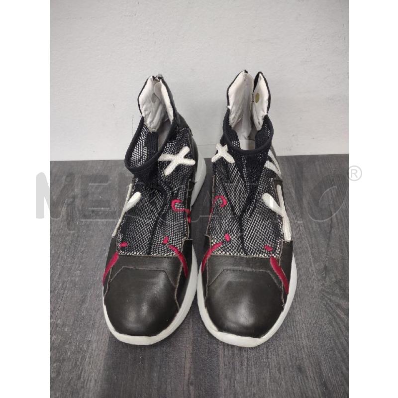 SNEAKERS DONNA IXOS NERE PELLE TRAFORATE | Mercatino dell'Usato Settimo torinese 2