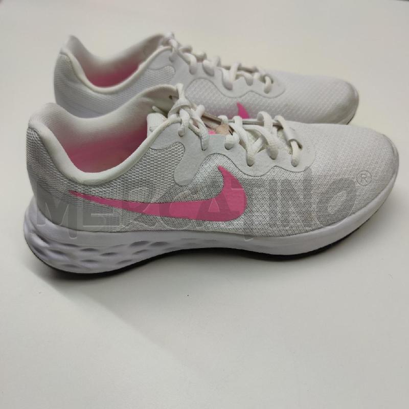 SNEAKERS DONNA NIKE BIANCHE BAFFO FUCSIA | Mercatino dell'Usato Settimo torinese 2