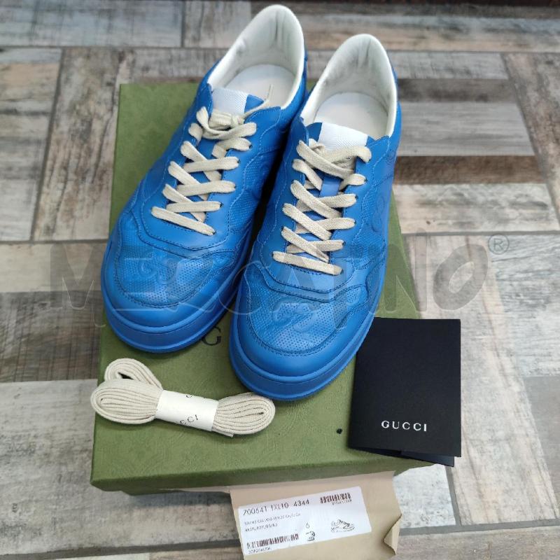 SNEAKERS UNISEX GUCCI PELLE BLU LOGHI | Mercatino dell'Usato Settimo torinese 1