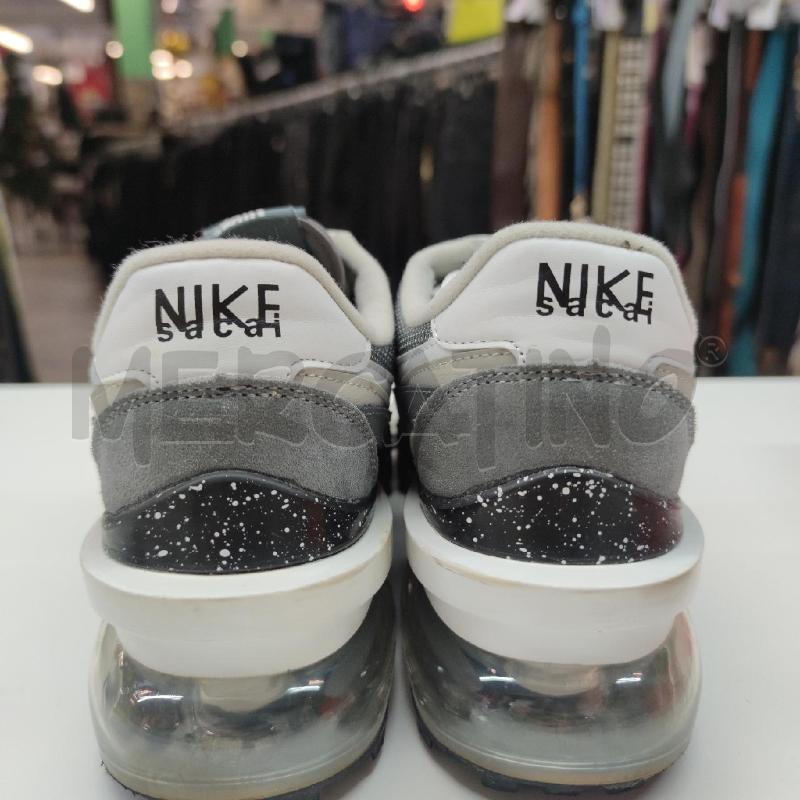 SNEAKERS UOMO NIKE X SACAI GRIGIE NERE | Mercatino dell'Usato Settimo torinese 2