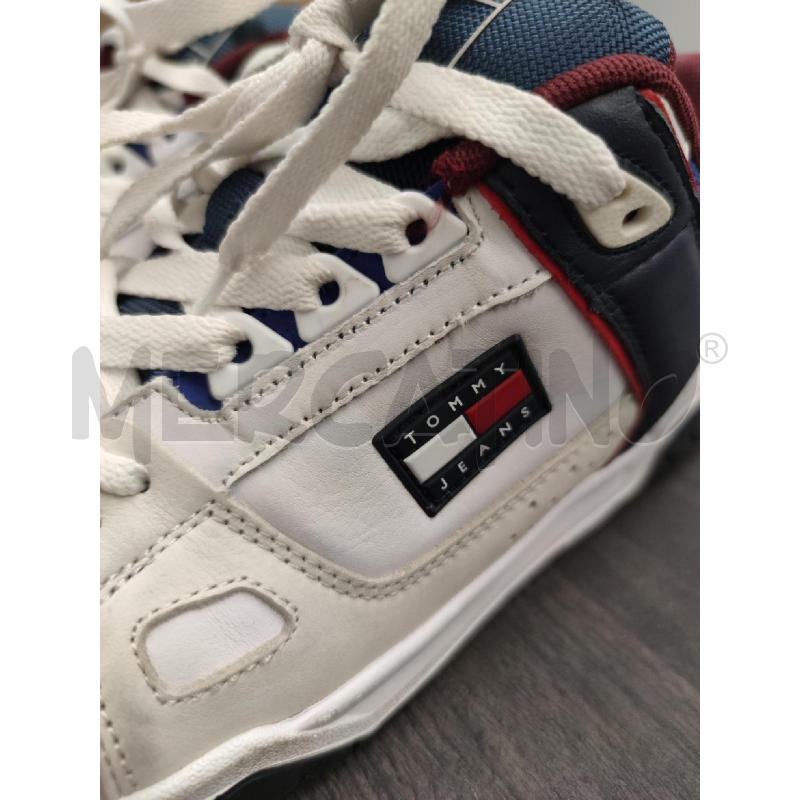 SNEAKERS UOMO TOMMY JEANS PELLE BIANCHE BLU | Mercatino dell'Usato Settimo torinese 3