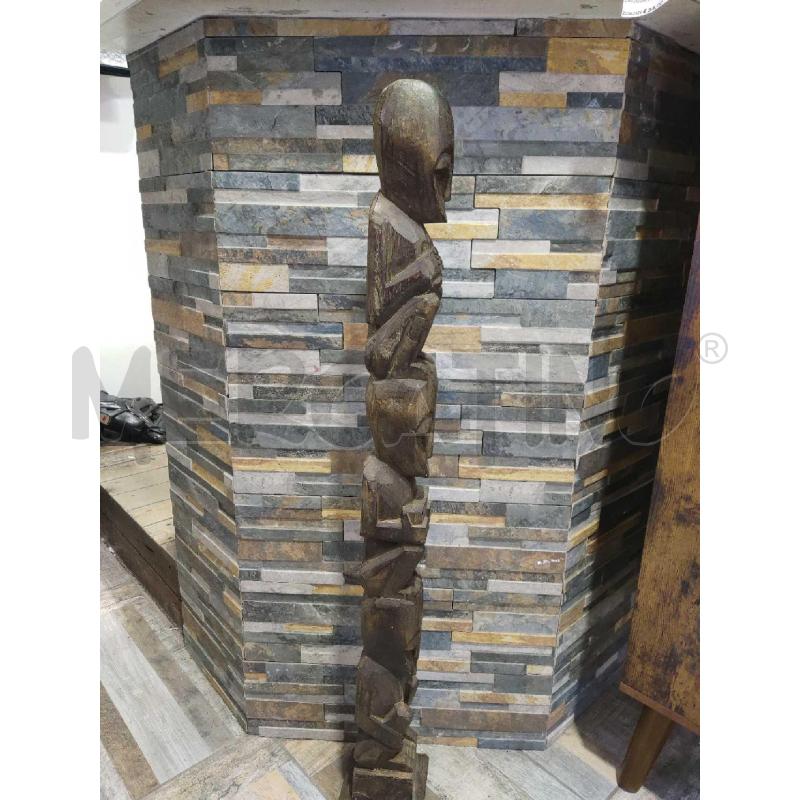STATUA LEGNO 4 PERSONE ACCOVACCIATI | Mercatino dell'Usato Settimo torinese 2