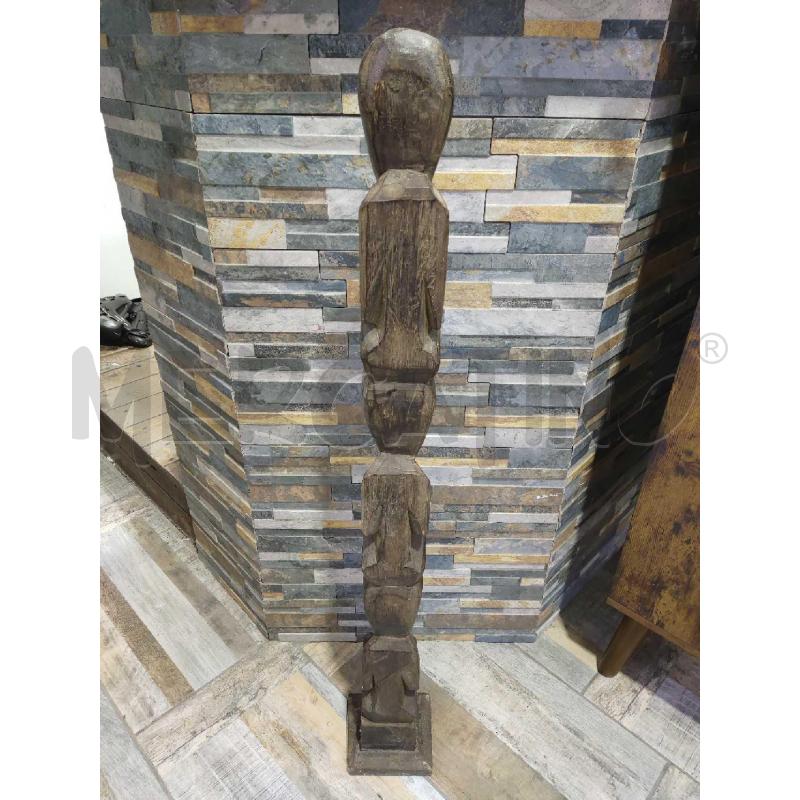 STATUA LEGNO 4 PERSONE ACCOVACCIATI | Mercatino dell'Usato Settimo torinese 3