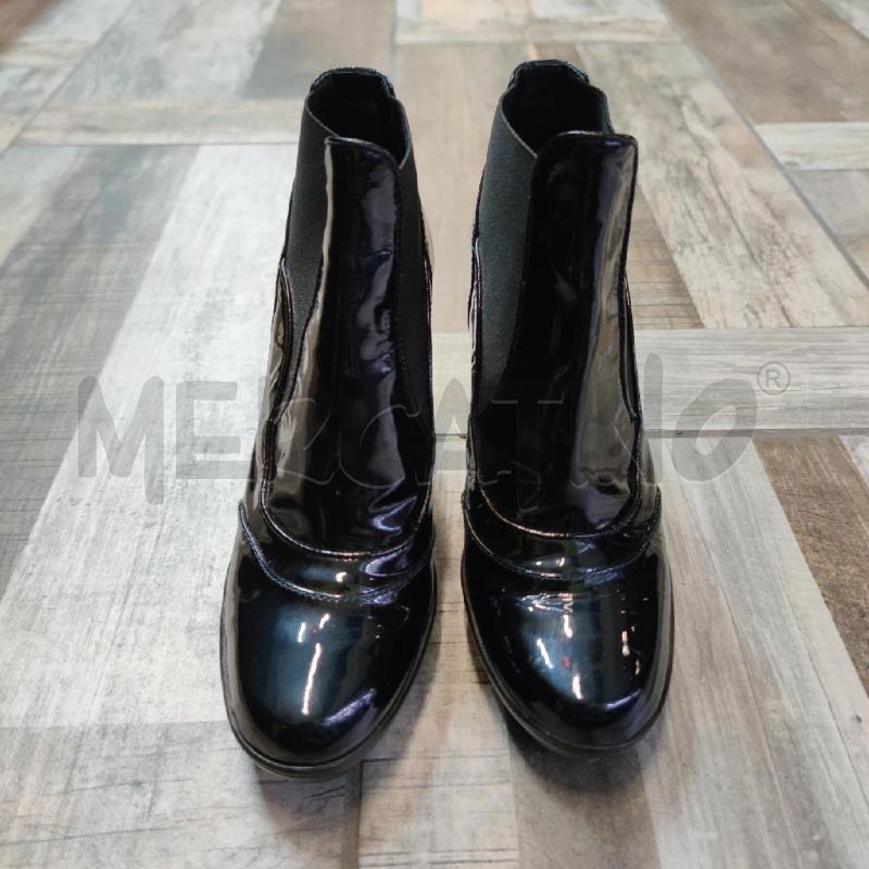 STIVALETTI CON TACCO TOD'S VERNICE BLU | Mercatino dell'Usato Settimo torinese 1