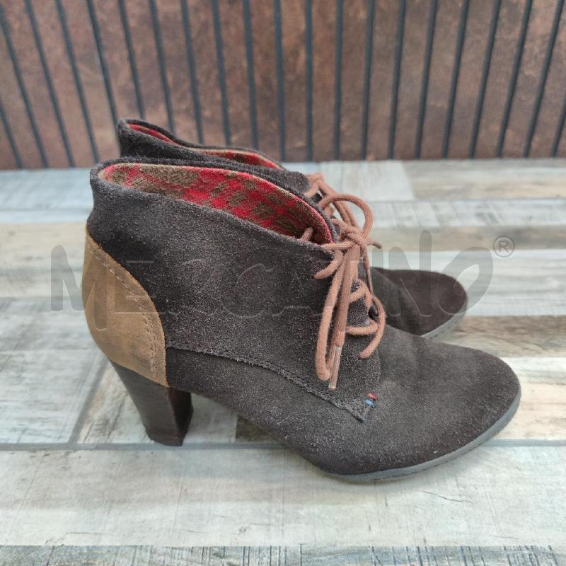 STIVALETTI DONNA TACCO TOMMY HILFIGER  PELLE SCAMOSCIATI | Mercatino dell'Usato Settimo torinese 2