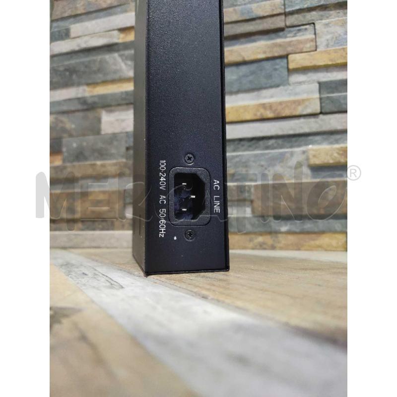 SWITCH DIGITUS SWITCH GIGABIT A 24 PORTE, 19 POLLICI, NON GESTITO | Mercatino dell'Usato Settimo torinese 3