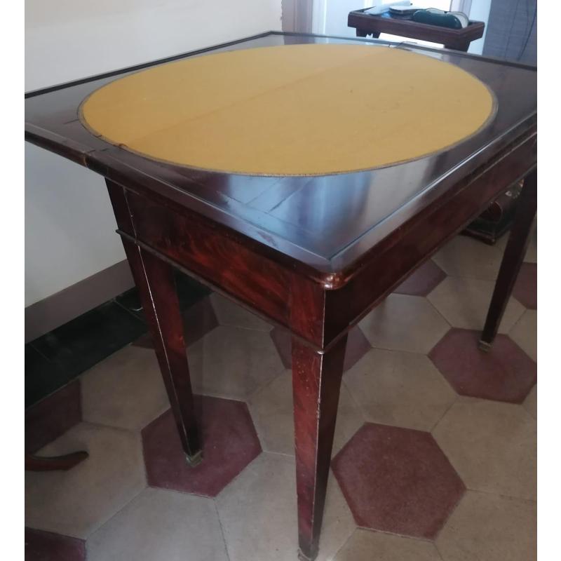 TAVOLINO DA GIOCO IN MOGANO ANTICO  | Mercatino dell'Usato Settimo torinese 2