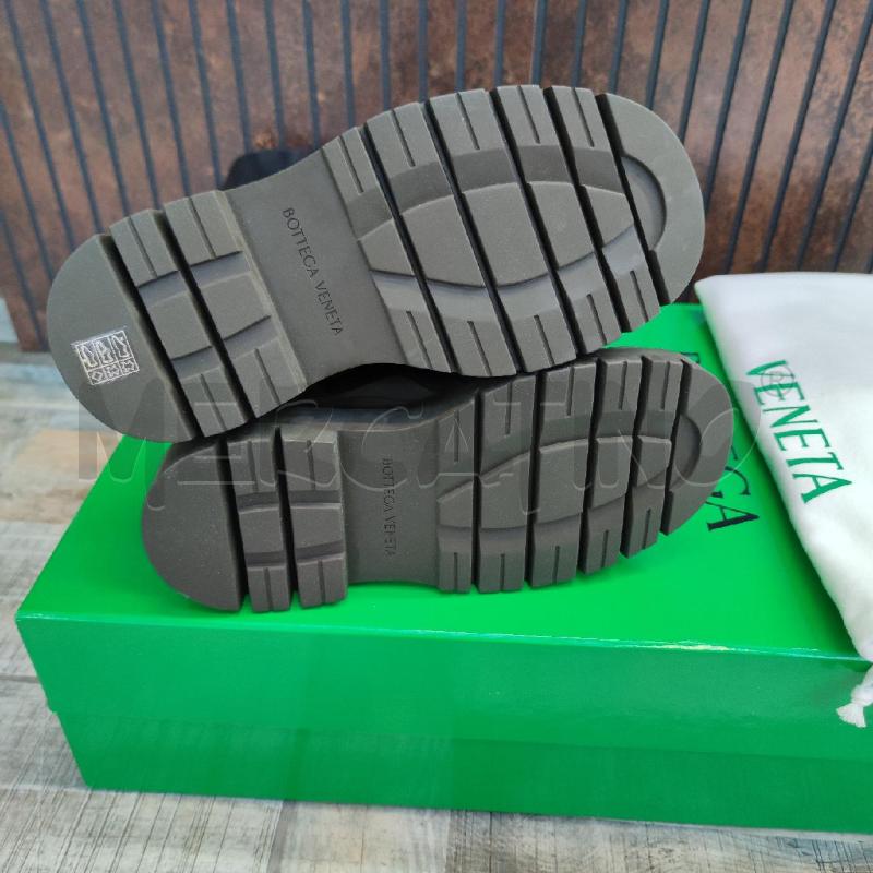 TIRE BOOT MILITARY CALF BOTTEGA VENETA NERI PELLE | Mercatino dell'Usato Settimo torinese 3
