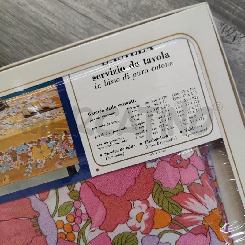 TOVAGLIA+8TOV BASSETTI FIORI COLORATI  | Mercatino dell'Usato Settimo torinese 3