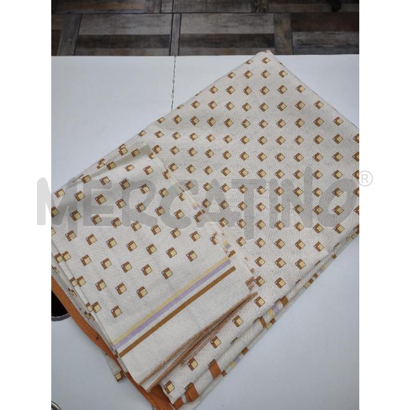 TOVAGLIA ROTONDA+12TOV PIERRE CARDIN BEIGE QUADRETT | Mercatino dell'Usato Settimo torinese 1