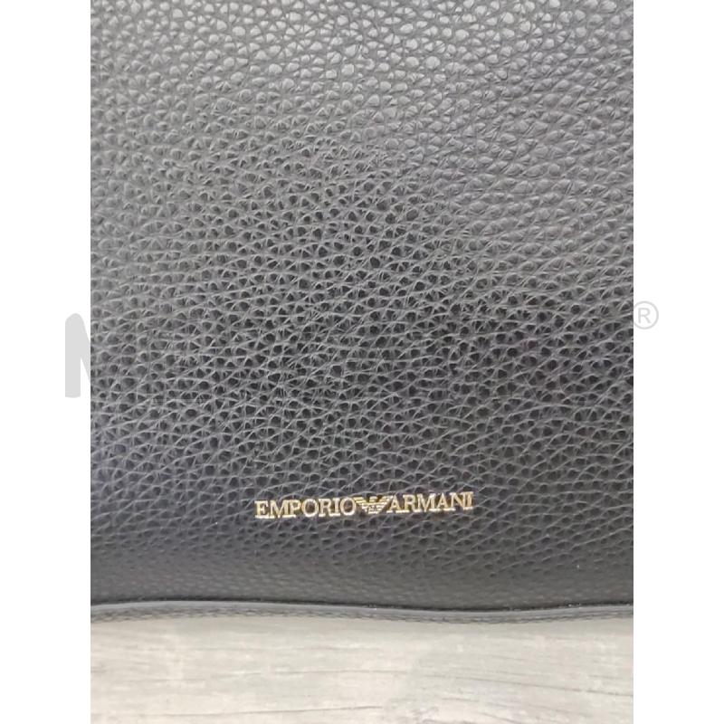 TRACOLLA DONNA EMPORIO ARMANI NERA PELLE MARTELLATA  | Mercatino dell'Usato Settimo torinese 3