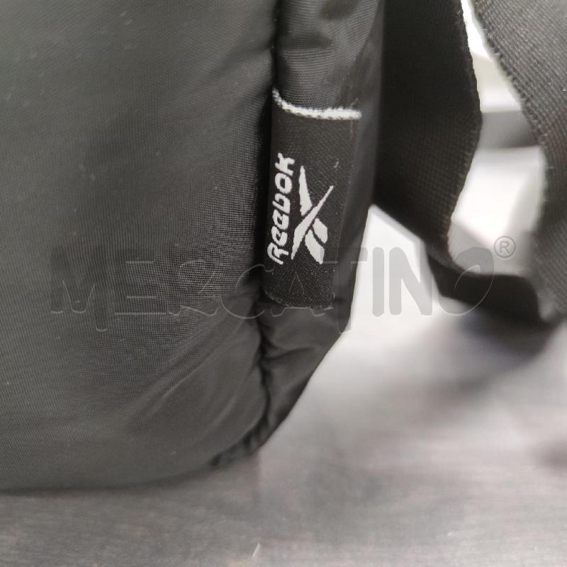 TRACOLLA REEBOK NERA LOGO GRIGIO | Mercatino dell'Usato Settimo torinese 3